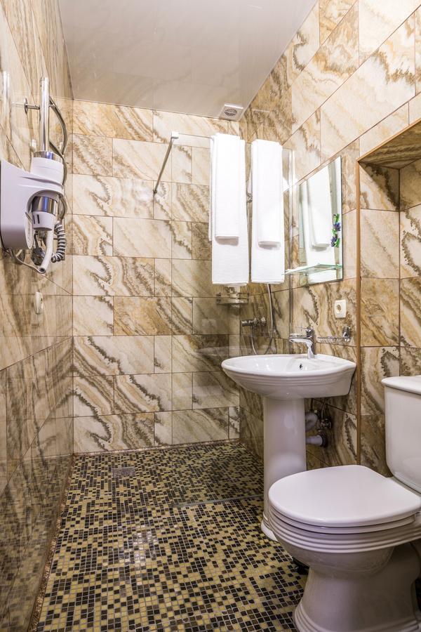 Hotel Aqua Marina Chersoń Zewnętrze zdjęcie